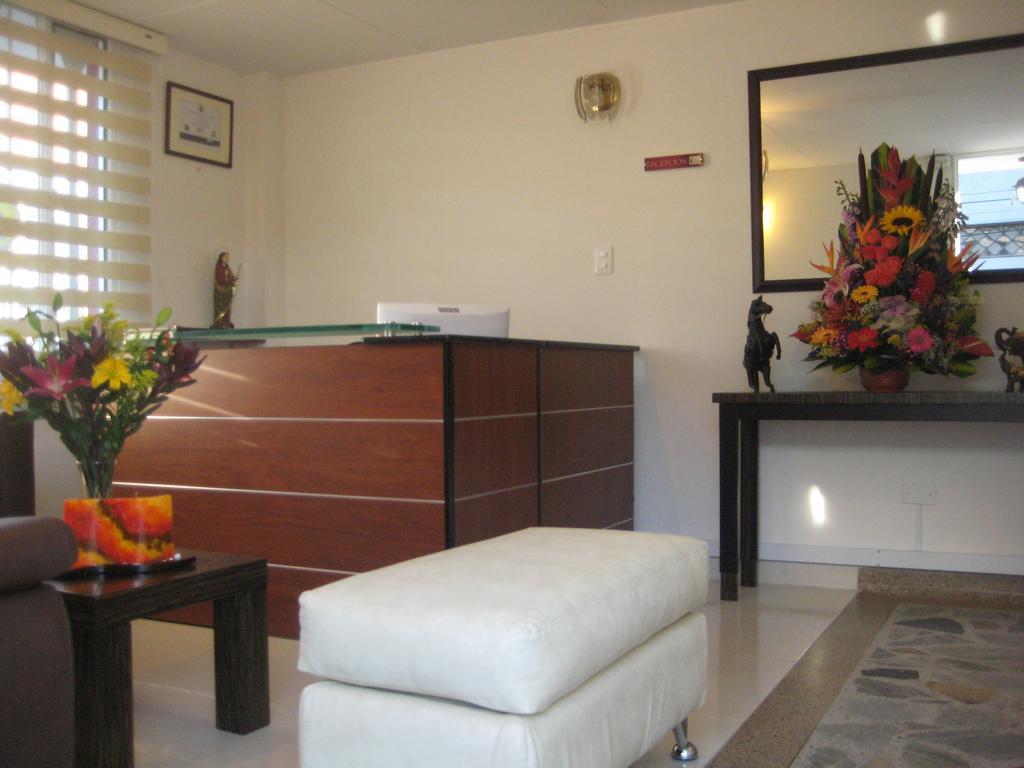 Hotel Casa Santa Marta Bogota Bagian luar foto