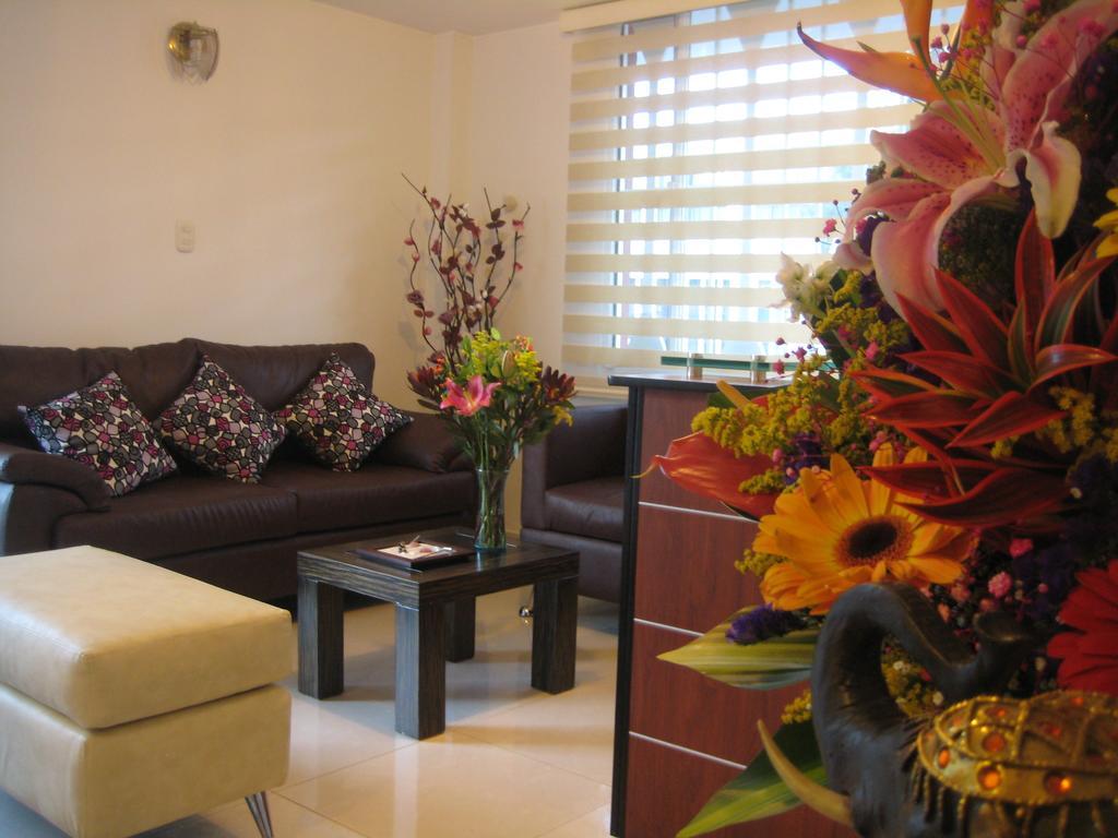 Hotel Casa Santa Marta Bogota Bagian luar foto